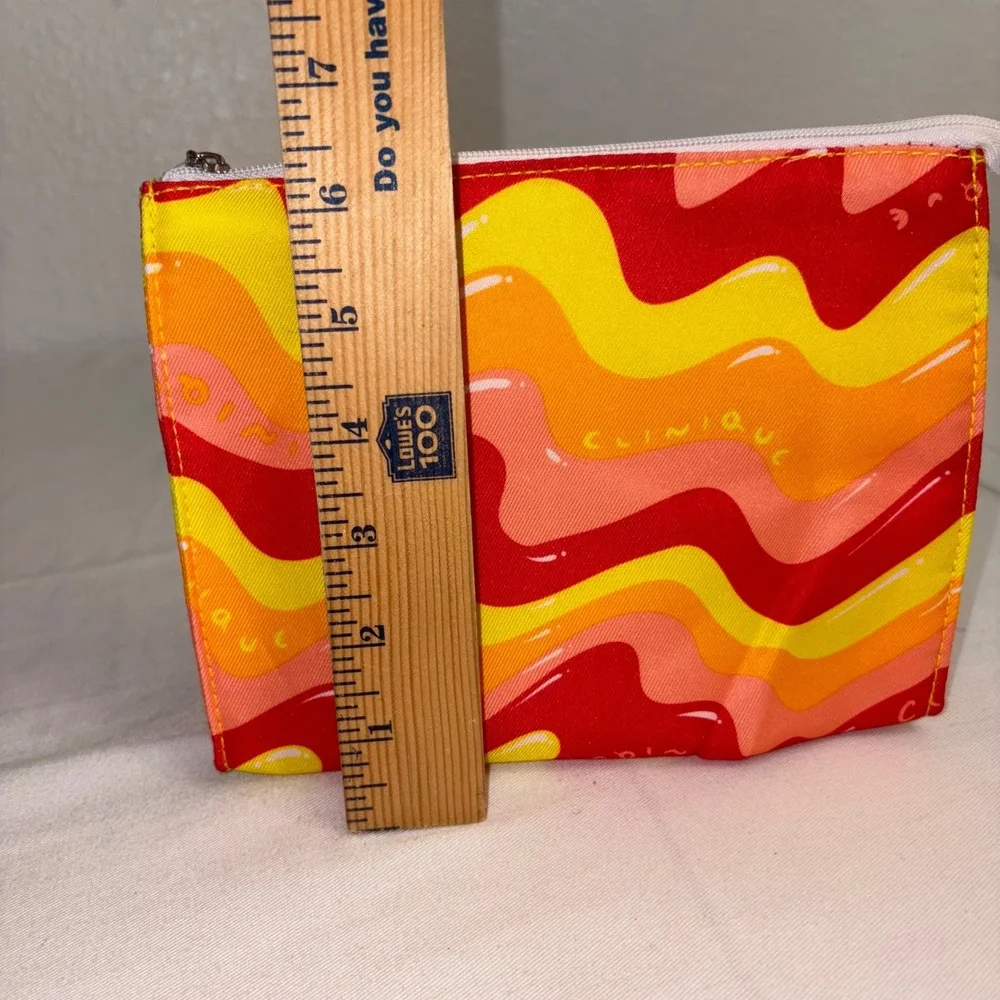 Clinique Cosmetic Bag Pouch Vibrant Wavy Pattern Makeup Organizer‎ Zipper Pouch
